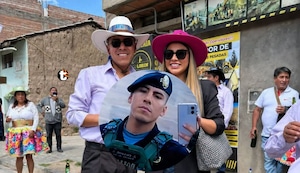 ¡Fiesta terminó en tragedia! Policía mata a su pareja de un balazo en la cabeza y fuga en Huancayo