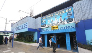 Decomisan 125 celulares de alta gama en puestos de servicio técnico en Polvos Azules | VIDEO