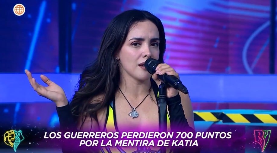 Rosángela habla de la infidelidad de Mario a Onelia.