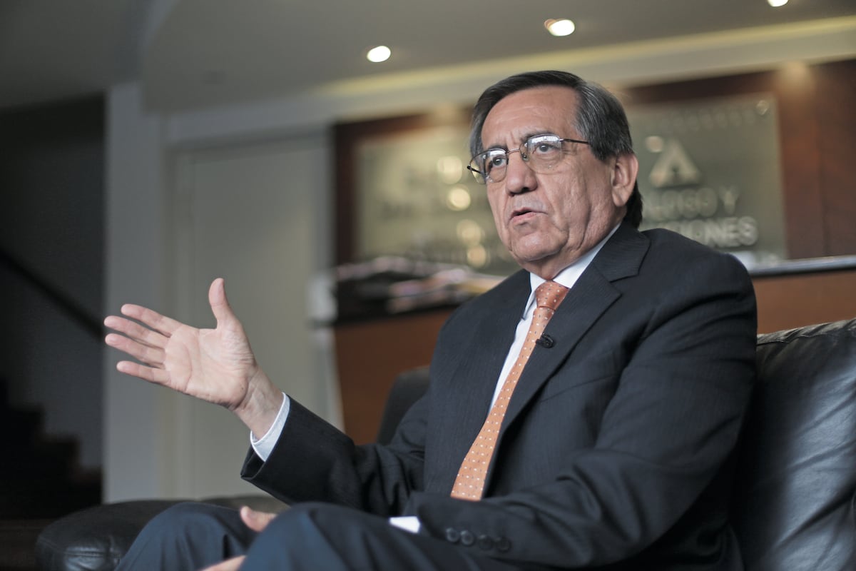 Jorge del Castillo lamenta la mala elección de Dina Boluarte.