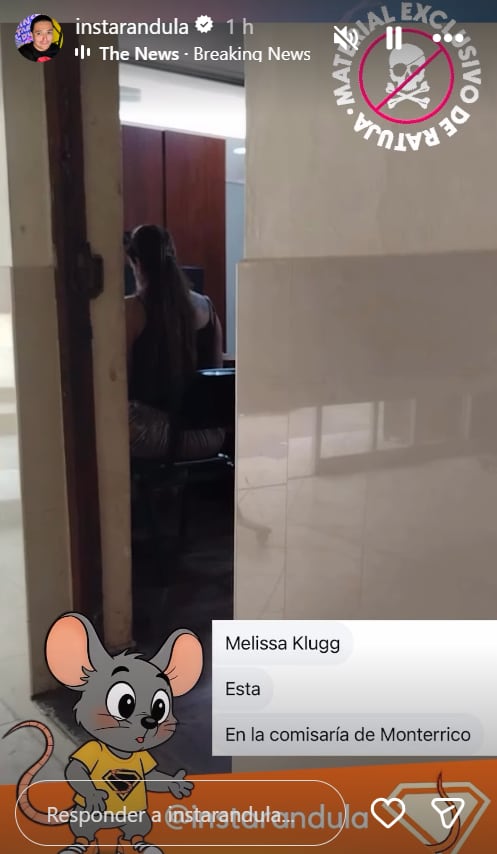 Melissa Klug, mamá de Samahara Lobatón, es fotografiada dentro de comisaría de Monterrico por una 'ratuja' de Instarándula.