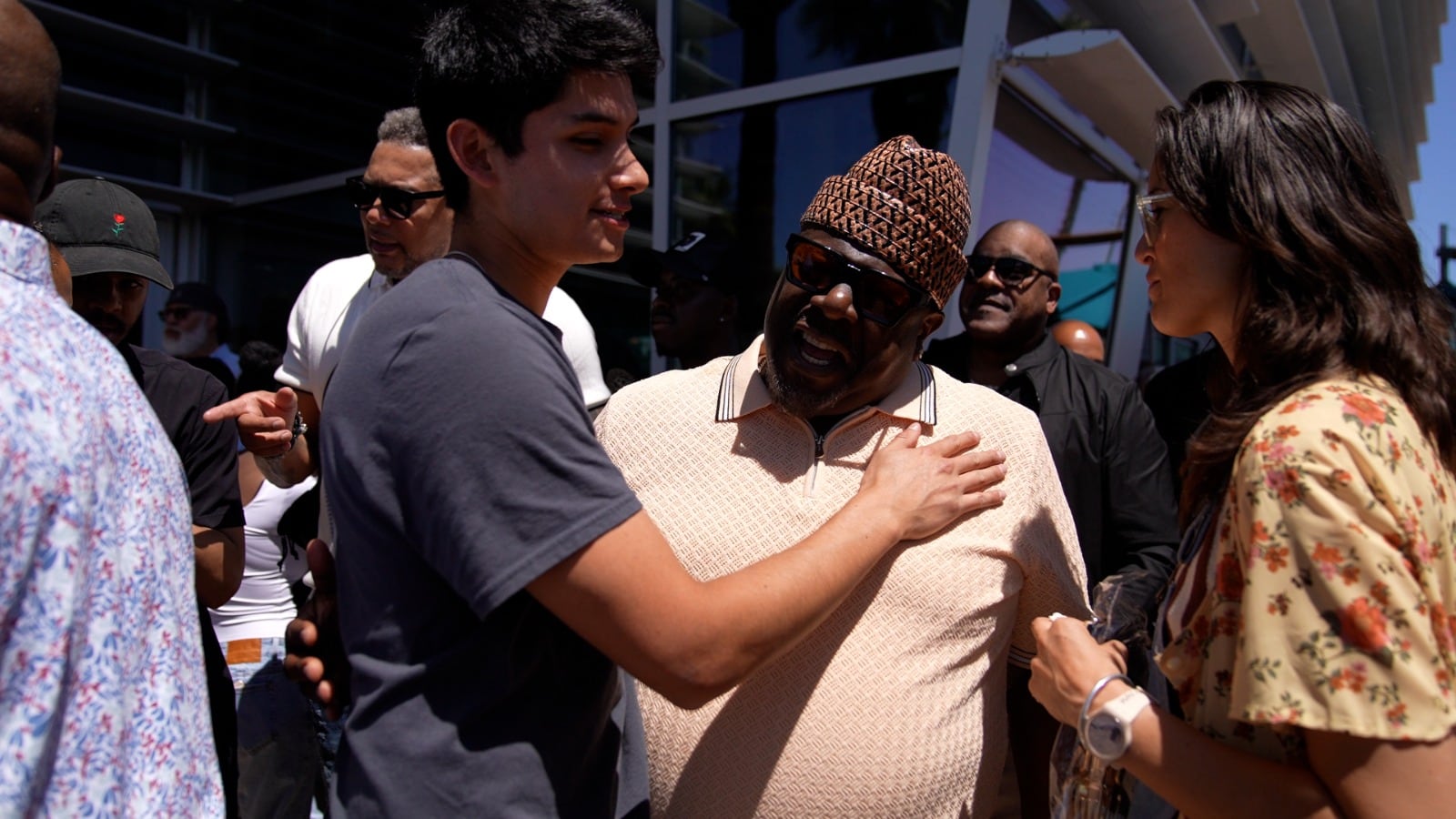 Empezó su historia viendo series y películas desde Lima, hoy trabaja en Los Ángeles con grandes estrellas de Hollywood. A sus 25 años, este compatriota forma parte de producciones que se transmiten por plataformas internacionales como Hulu.