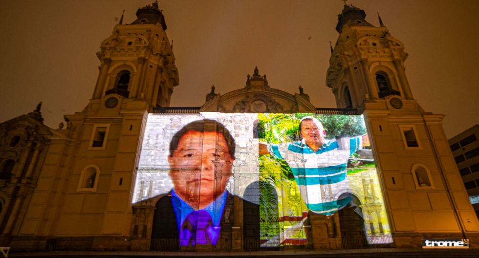 Misa por el Día de Todos los Santos y en memoria de fallecidos por Covid-19, realizada en la Plaza Mayor de Lima por monseñor Carlos Castillo y obispos titulares y auxliares. (Arzobispado de Lima).
