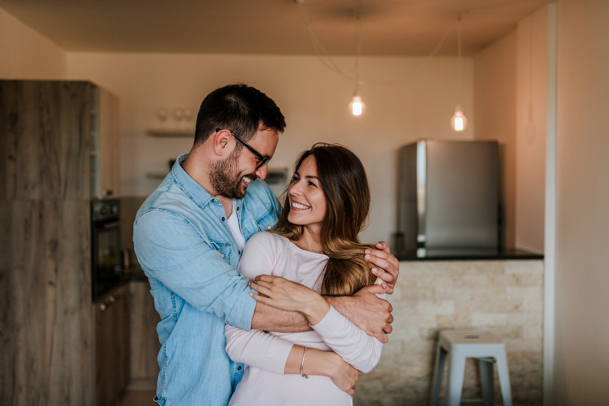 Experta explica cómo saber si estás listo para una nueva relación. Foto: Istock