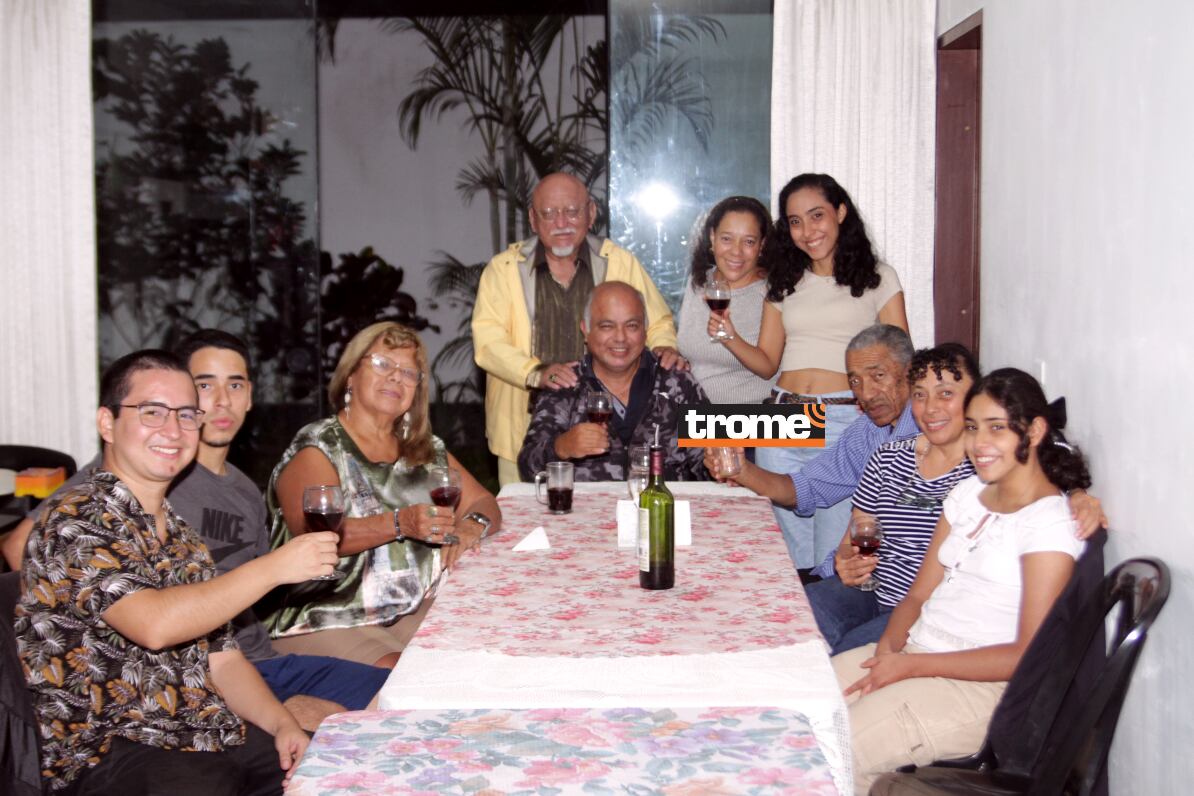 Rodeada de su familia, 'Lari' celebró su cumpleaños y su ingreso en primer puesto del examen de admisión de la Universidad Nacional Federico Villarreal. (Entrevista: Isabel Medina / Foto: Alan Ramírez / Trome).