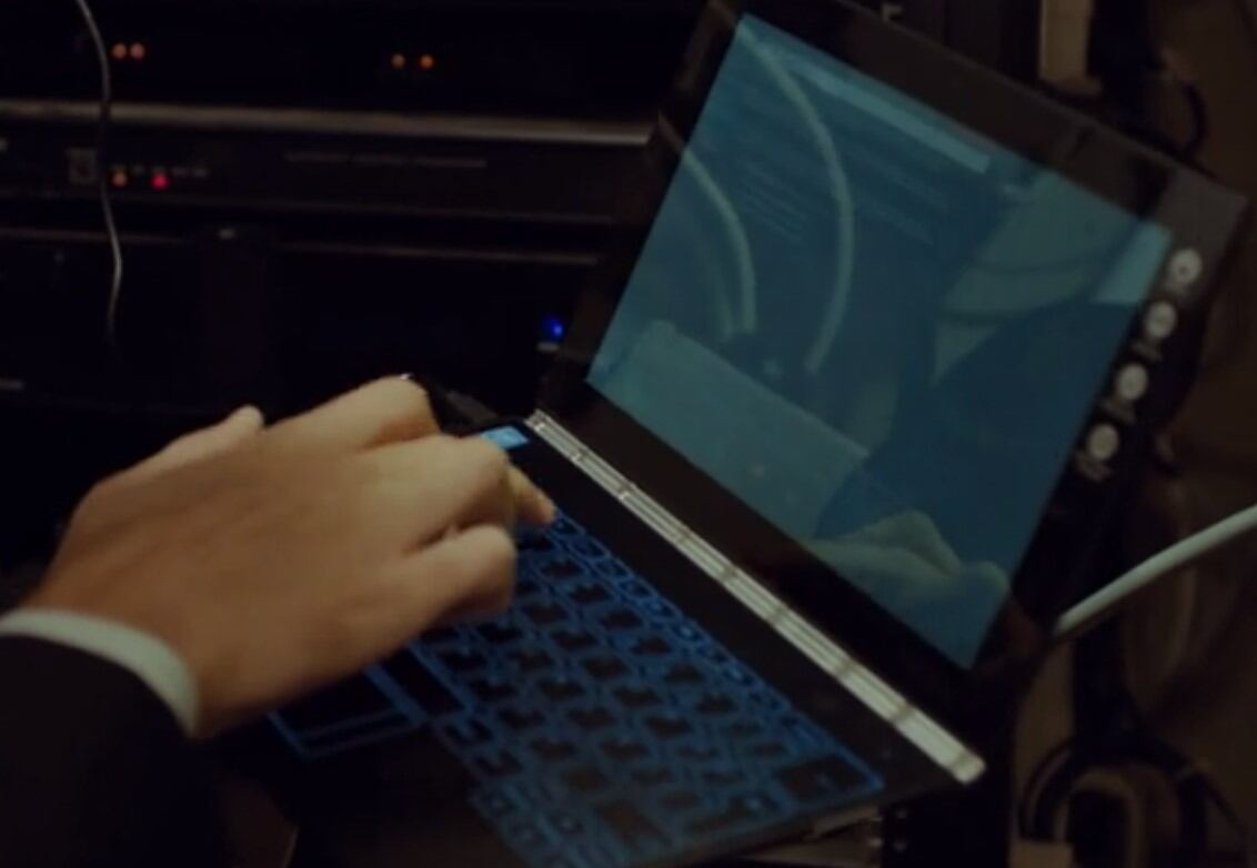 Kemal guardó todo el material en su laptop (Foto: Med Yapim)