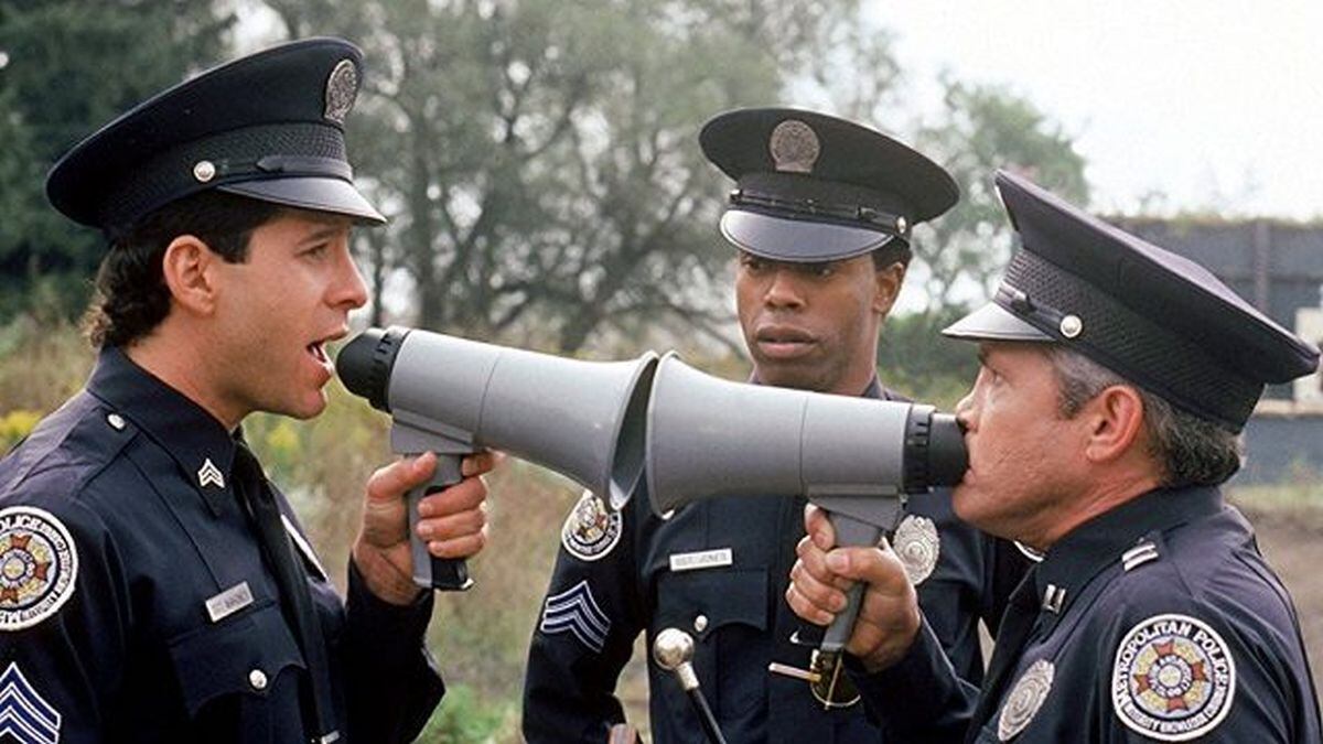 “Loca Academia de Policía”, o simplemente “Locademia de Policía” fue una serie de películas de comedia compuestas de siete partes (Foto: Warner Bros.)