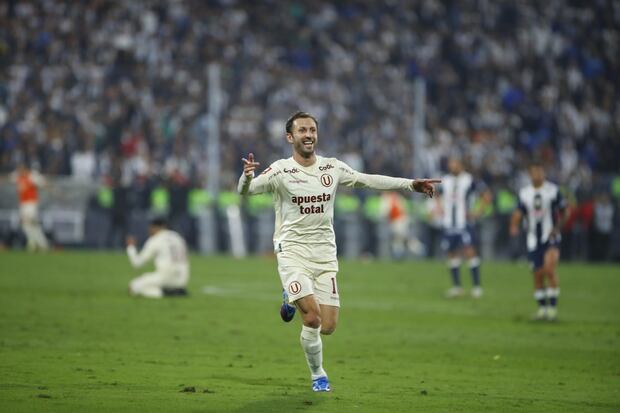 Volante festeja su golazo en Matute en final del 2023 (Foto: GEC)