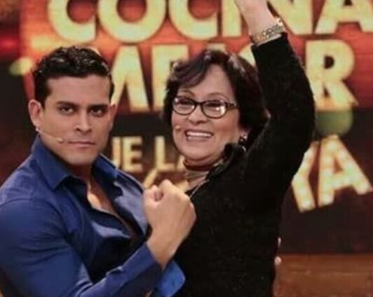 Christian Domínguez y su mamá