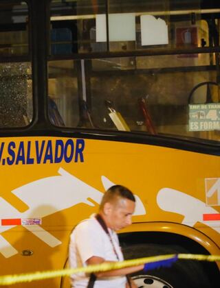 Villa El Salvador: Extorsionadores balean bus de la ‘41′ esta madrugada