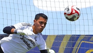 Sporting Cristal: Renato Solís será operado tras lesión en ligamentos de rodilla