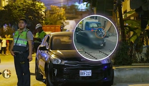 Sicarios cribillan a chofer y su novia se salva al lanzarse de auto en Santa Anita