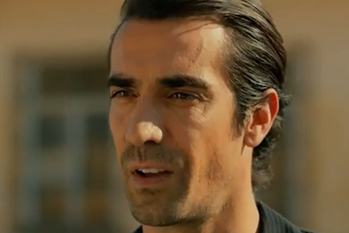 Hakan Gümüşoğlu a punto de ser descubierto en la telenovela "Tierra amarga" (Foto: Tims & B Productions)