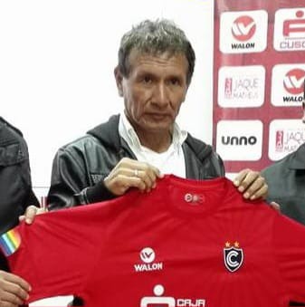 Hoy busca nuevos valores para Cienciano