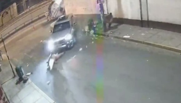 TROME | Camioneta arrolló a tres trabajadores de limpieza de la Municipalidad de Lima (Cámara de seguridad)