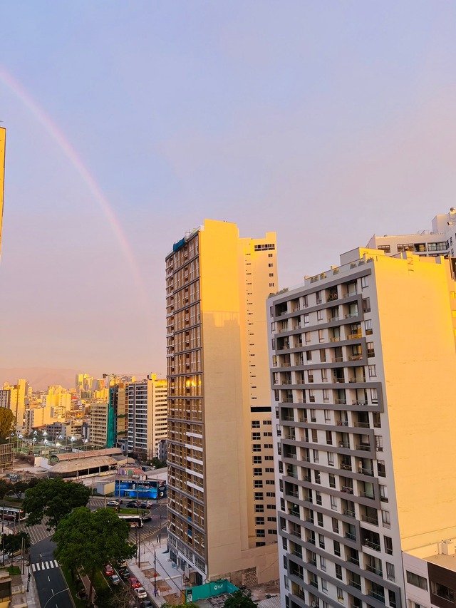 Arcoíris en Lima. Foto: Twitter