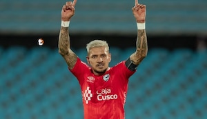 ¡Así fue el gol salvador en Uruguay! Garcés apareció al final y rescató un punto para Cienciano en el Centenario