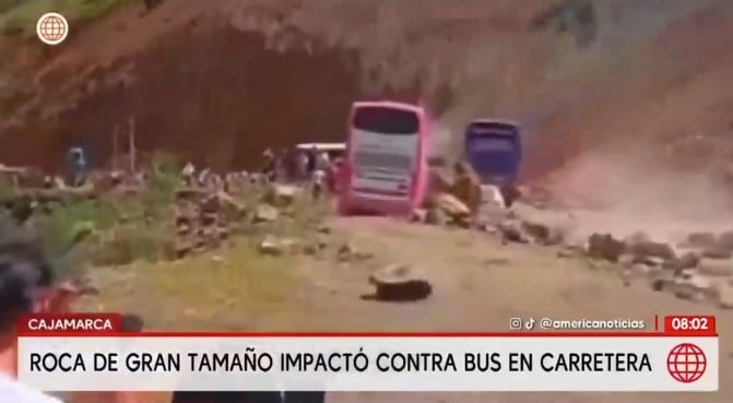 No se registraron fallecidos ni heridos tras deslizamineto de roca en la carretera de Cajamarca.
