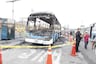 ¡Terror en El Agustino! ‘Los Mexicanos’ prenden fuego a bus con chofer adentro y este termina con 90% del cuerpo quemado