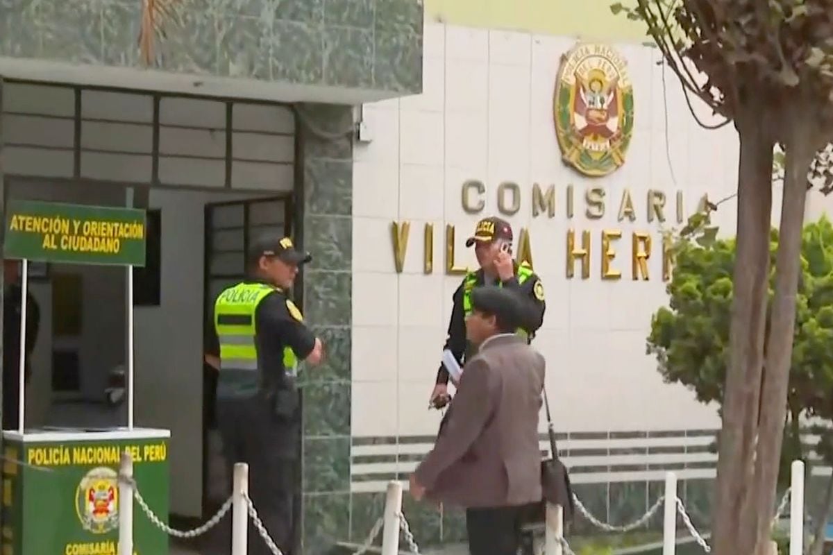 Cuatro efectivos estarían vinculados a labores particulares, ajenas a sus funciones. Foto: América Noticias