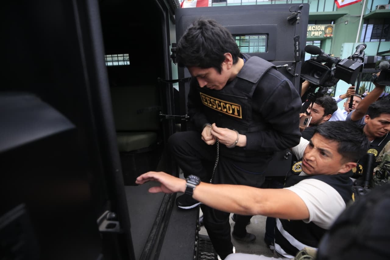 Jhonsson Pulpo será trasladado a un penal donde cumplirá 36 meses de prisión preventiva. Foto: Cesar Bueno @photo.gec