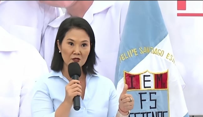 Keiko Fujimori anuncia estrictas medidas pára colegiales (Foto: @TVPeru)