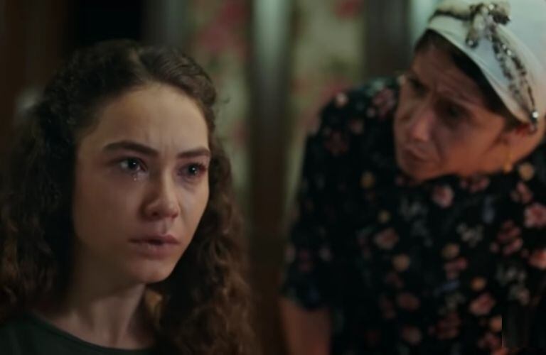 Türkan, interpretada por la actriz es Nalan Kuruçim, es la madre de Mercan y Nazar y la esposa de Cemil Dagdeviren (Foto: Sinegraf Film)