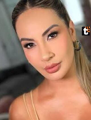 Pamela López celebra su soltería a todo pulmón y canta ‘Soy Soltera’ en discoteca