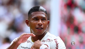 ¡Look con suerte! Edison Flores ‘asegura’ 2-0 de Universitario ante Sport Boys