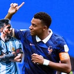 Mbappé supera marca de Messi como goleador con doblete ante Inglaterra