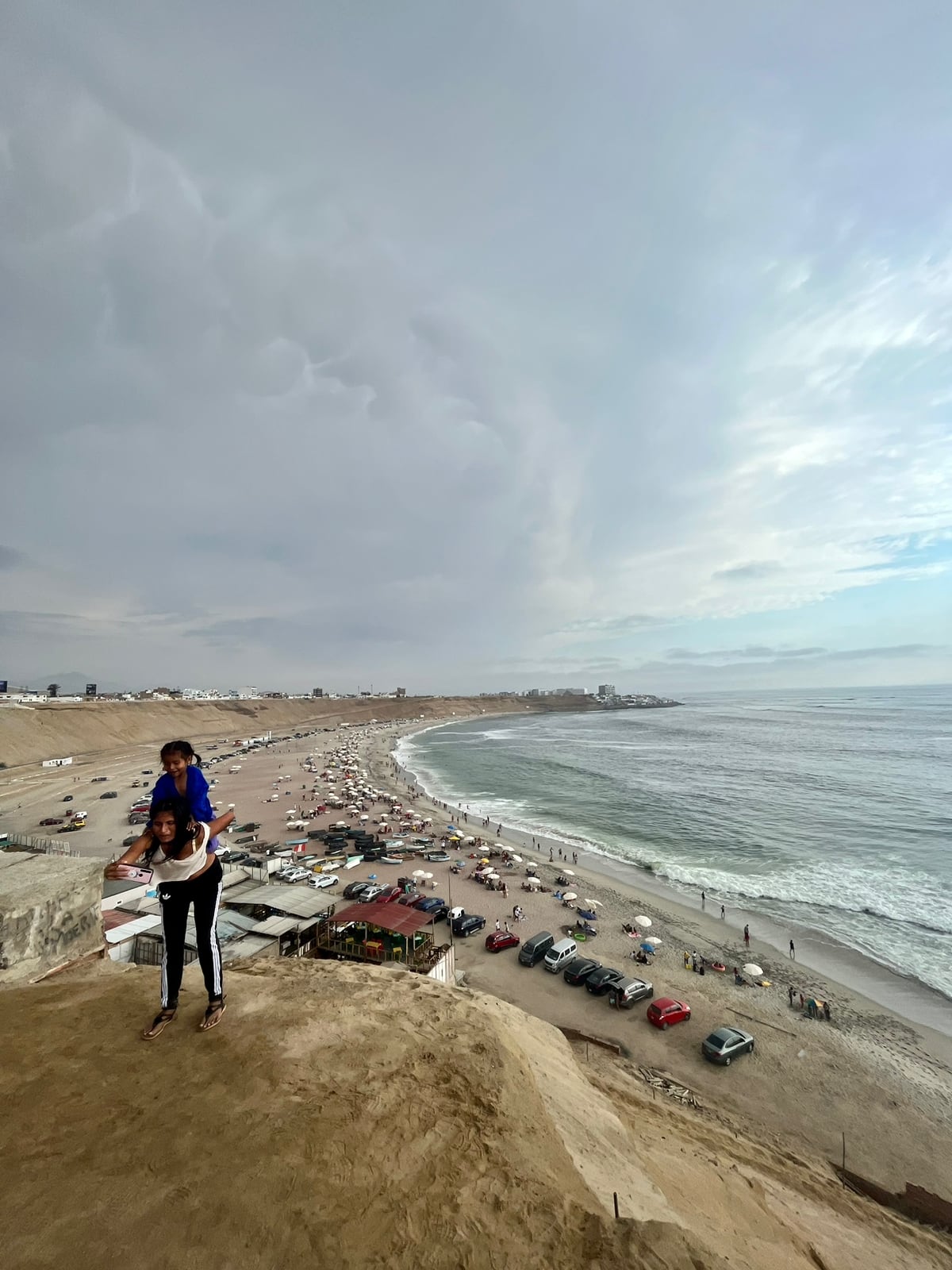 La vista desde la parte alta de la playa es espectacular