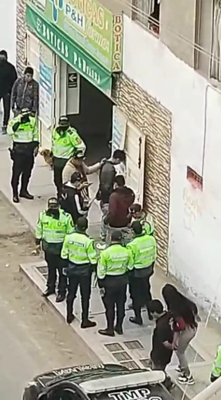 Sujeto asaltó botica en Puente Piedra