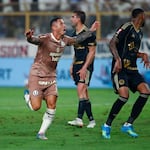 Lapadula le dio el triunfo a la 'U' con GOLAZO en los descuentos