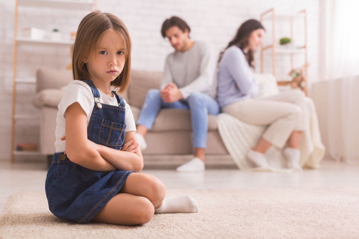 Suelen pensar que son los culpables del problema y que quedarán desprotegidos. Foto: iStock.