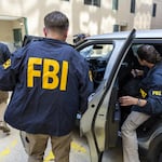 La Policía y el FBI contra los criminales