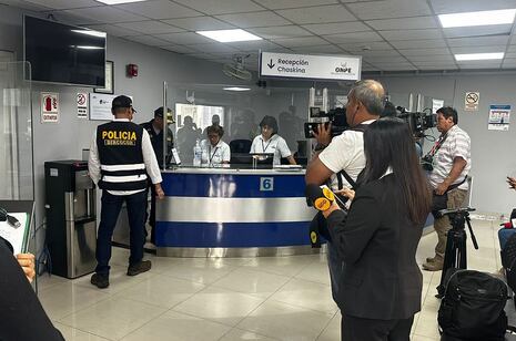¡Fiscalía entra a la ONPE! Investigan retrasos en mesas y fallas en entrega de material electoral