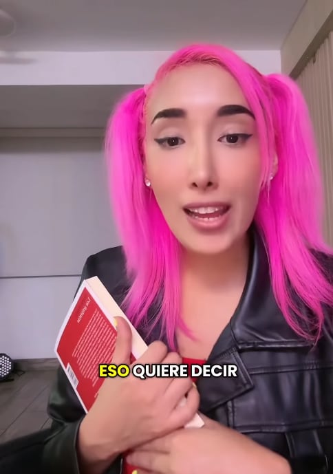 Cint G, hija de Tongo, confirma que Jaime Bayly sí le dio dólares como propina en reencuentro.