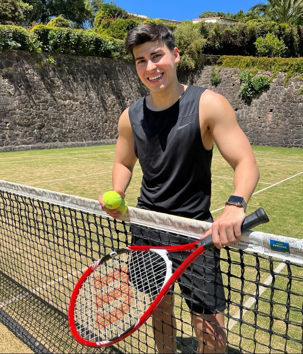 "Estoy en rehabilitación, aquí les dejo unas imágenes", escribió en mayo de 2023 (Foto: La Divaza / Instagram)