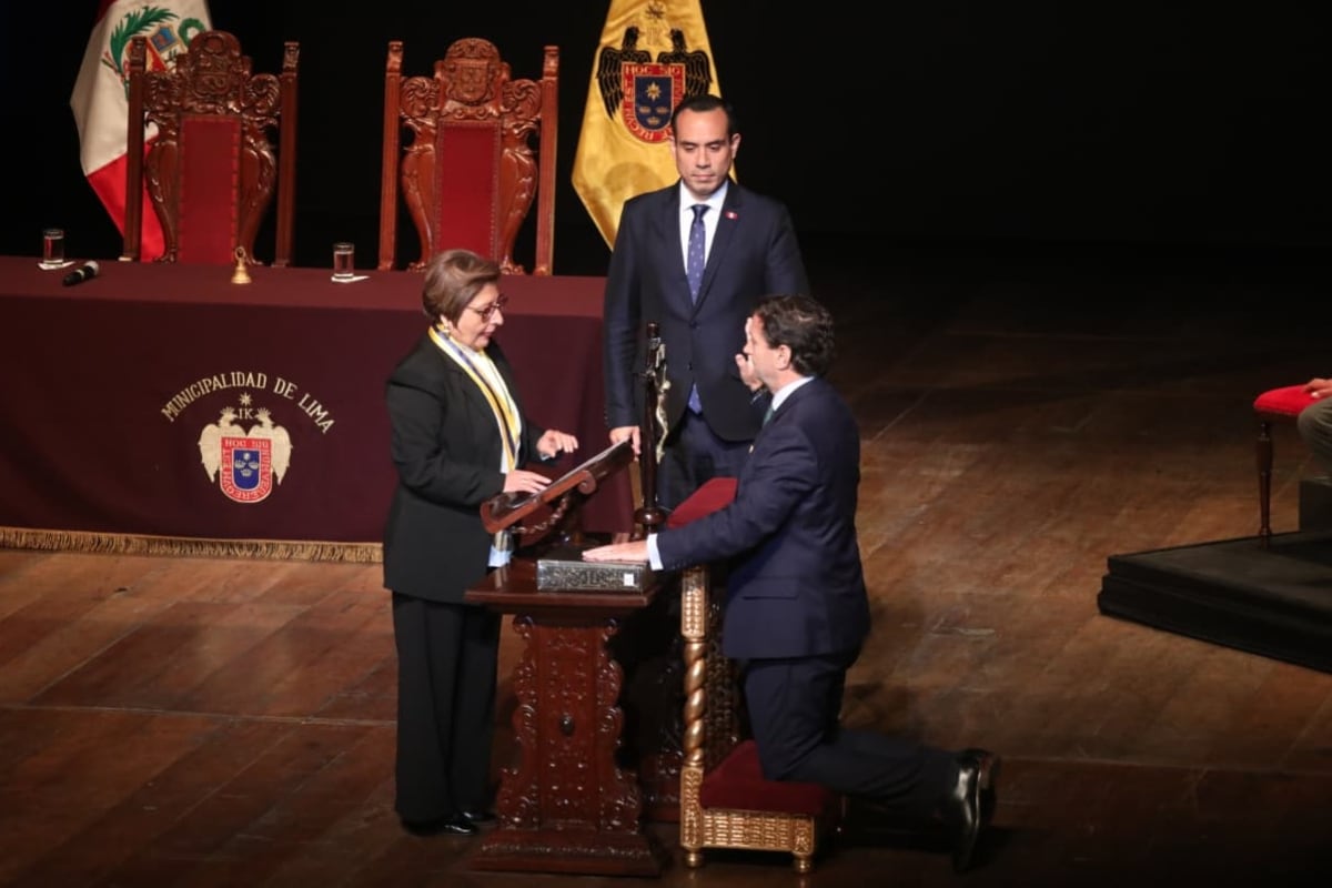 Reggiardo reemplaza a López Aliaga y garantiza continuidad de programas sociales y de seguridad. (Foto: GEC)