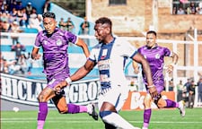 Eryc Castillo salvó a Alianza Lima con doblete ante Comerciantes Unidos