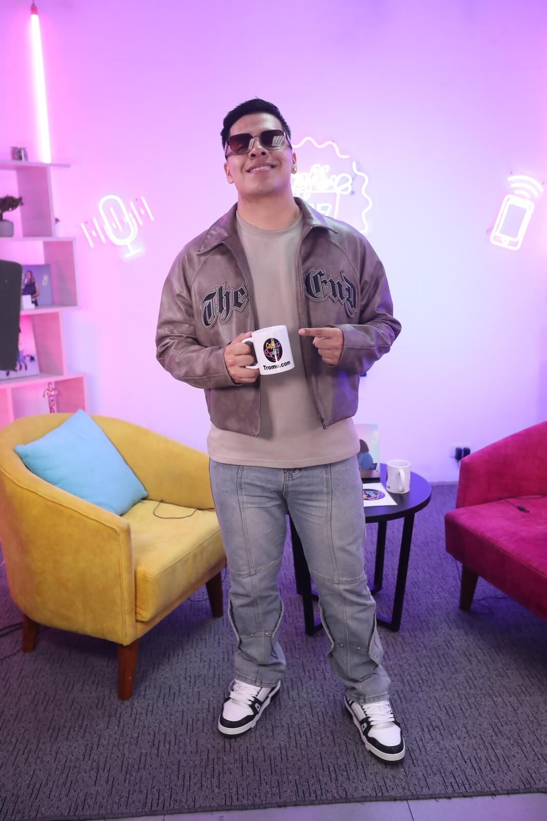 Chechito en el Café con la Chevez. Foto: Jesús Saucedo / @photo.gec