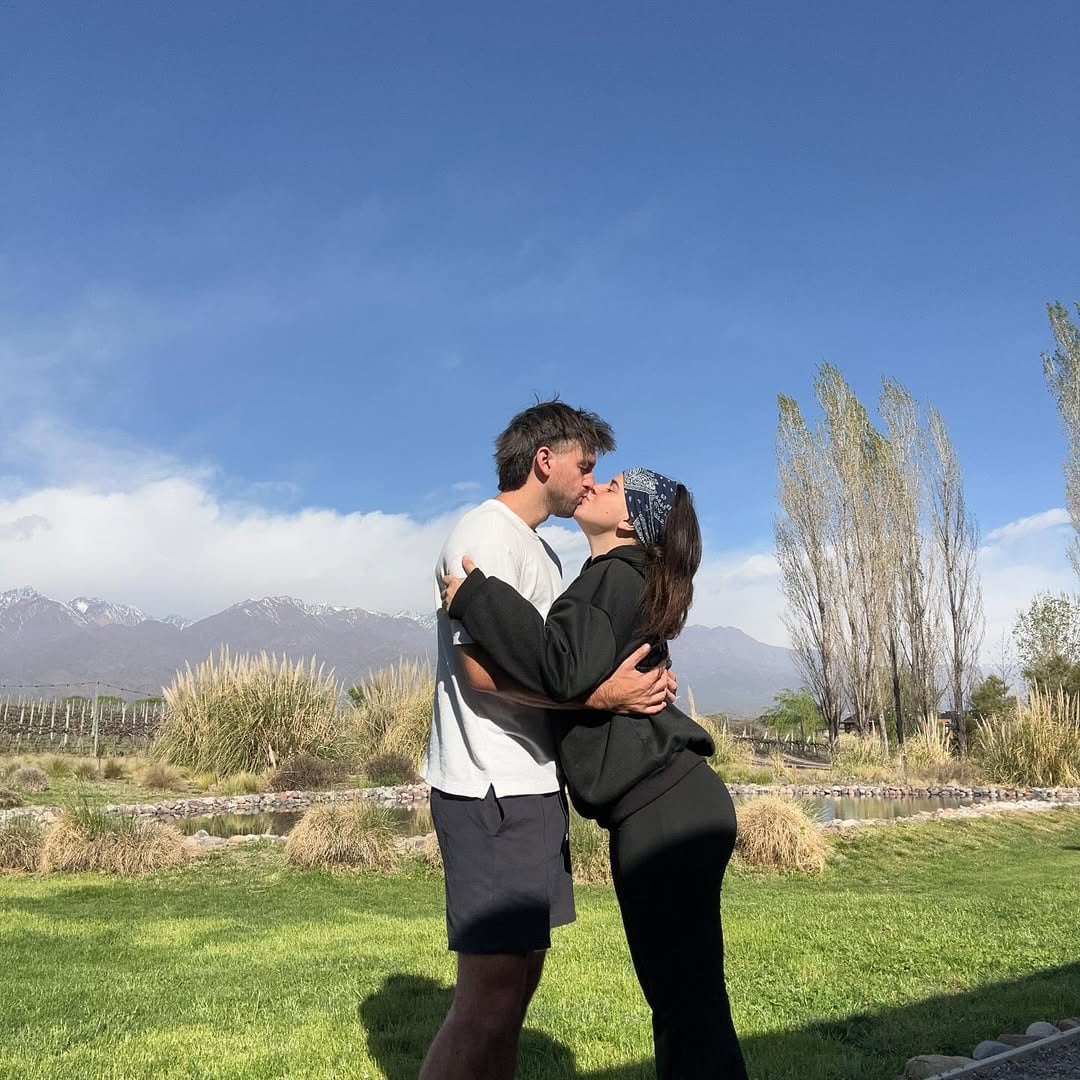 Argentino 'templadazo' de Macarena Vélez. (Instagram: @juanichazo)