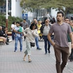 La población acudió en masa a los centros de votación