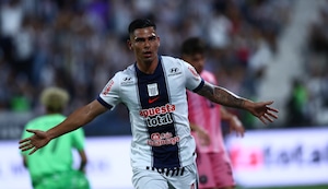 ¡UNA FIESTA EN MATUTE! Luis Ramos selló el 3-0 de Alianza ante el Inter Miami de Lionel Messi