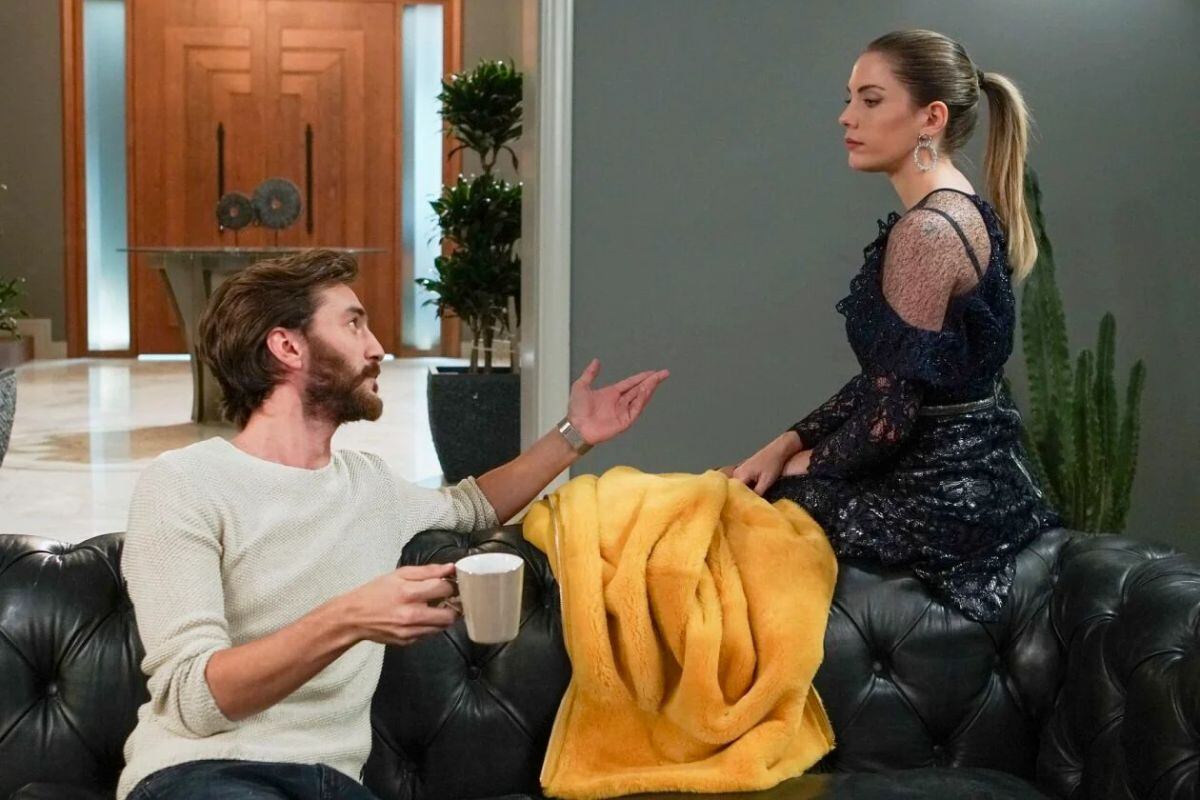 Kemal condiciona a su ex tras darle la mano (Foto: Med Yapim)