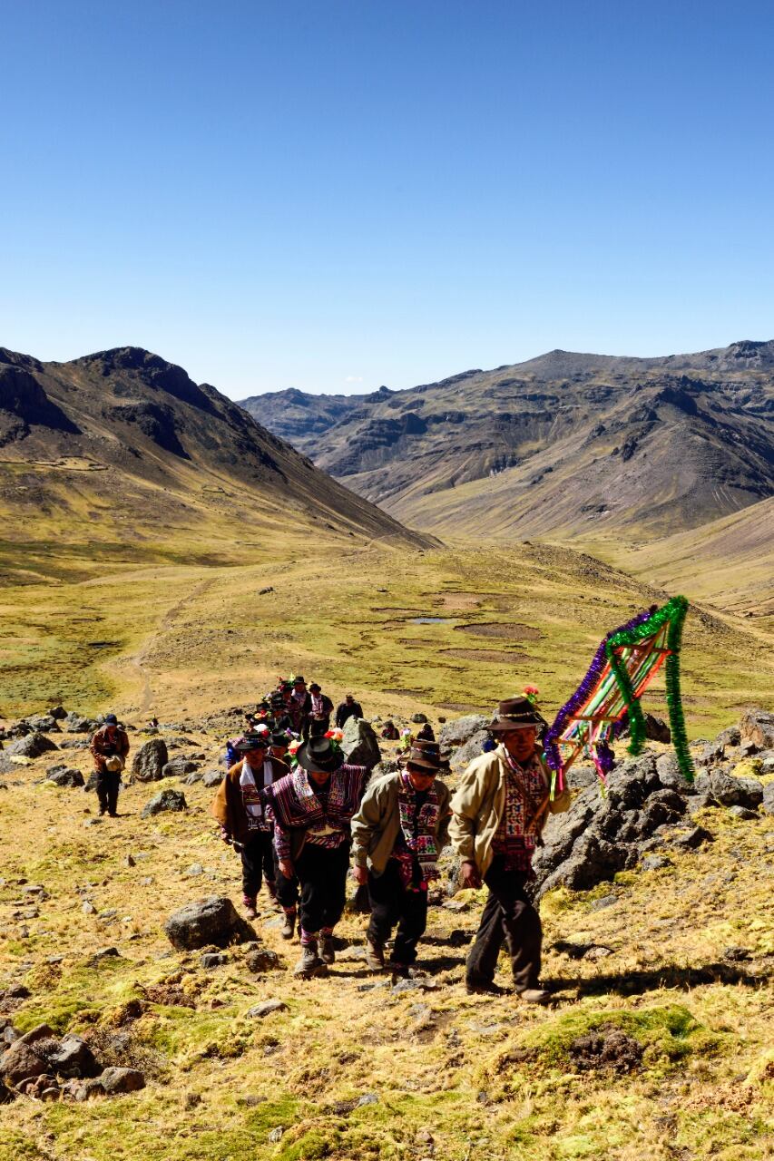 El Apu Tambraico es un elemento central de un territorio sagrado, cuyas montañas y lagunas están presentes en la cosmovisión de las sociedades ganaderas actuales. (Mincul)