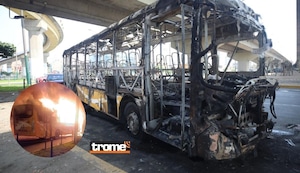 Milagro en Semana Santa: Bus lleno de pasajeros se incendia y 45 se salvan