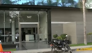 Siete personas heridas por caída de ascensor en moderno edificio en Surco | VIDEO