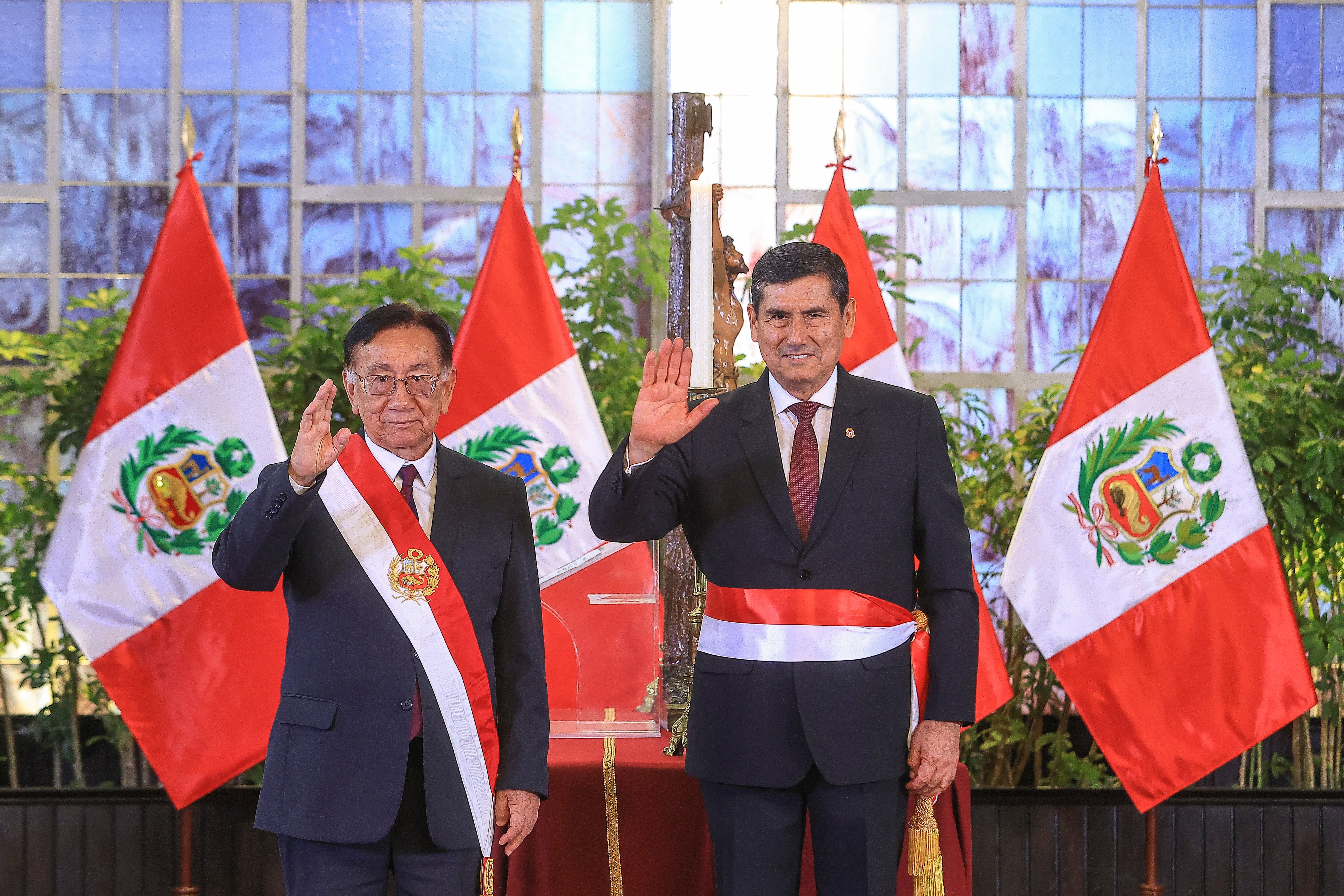 Luis Enrique Arroyo Sánchez juramentó como premier el 17 de marzo.