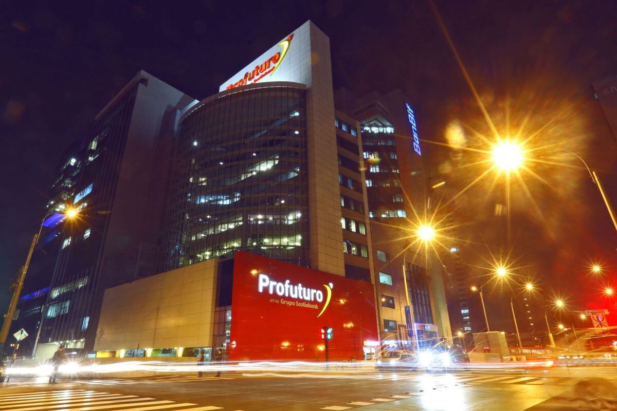 Las AFP administran el dinero que mes a mes los trabajadores destinan para financiar su futura jubilación (Foto: Andina)